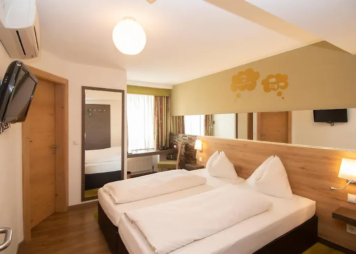 Dollinger 3* Innsbruck