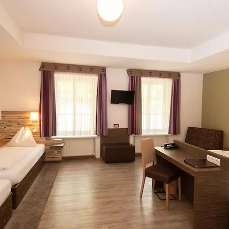 Hotel Dollinger 3*