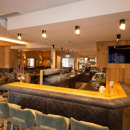 Dollinger Hotel 3*