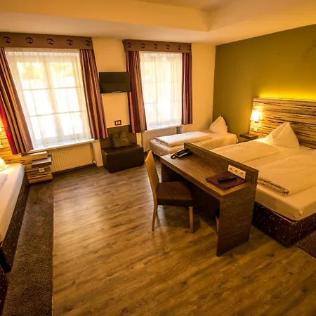 Dollinger Hotel 3*