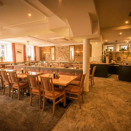 Dollinger Hotel 3*